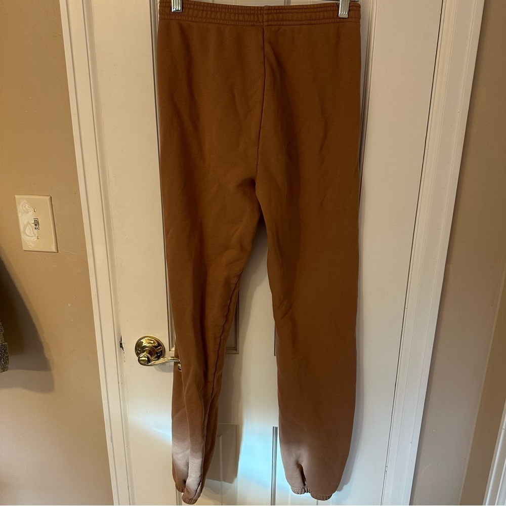 Skims two piece set the pullover and matching joggers size XS/S - Picture 6 of 8